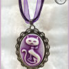 Bijou chat original pendentif style camée création La Boîte à Chats